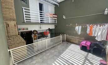 Imagem: Sobrado à venda 3 Quartos, 3 Suites, 4