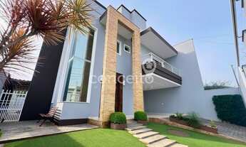 Imagem: Casa de Alto Padrão 3 Dormitórios na Fortaleza