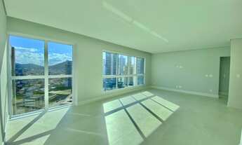 Imagem 2: Apartamento 04 dormitórios no centro de Balneário Camboriú