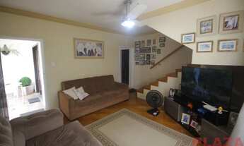 Imagem 2: Casa no Centro | 9 Dormitórios | 4 Vagas | 300m² de Terreno | Permuta Menor