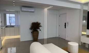 Imagem 3: Apartamento Mobiliado e Decorado | 106m² Privativos | Quadra Mar | 3 Dormitórios