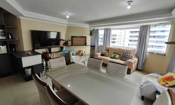 Imagem 2: Meia Praia Temporada