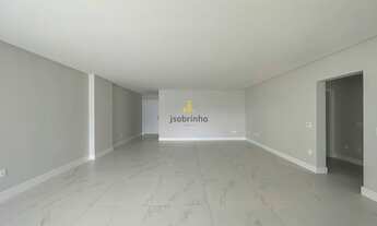 Imagem 3: GARDEN SQUARE, 4 dormitórios, 4 suíte, 5 banheiro, 3 vagas na garagem, 179M² de Área Const