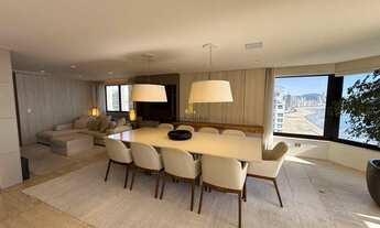 Imagem 3: SALVADOR DALI BALNEÁRIO CAMBORIÚ