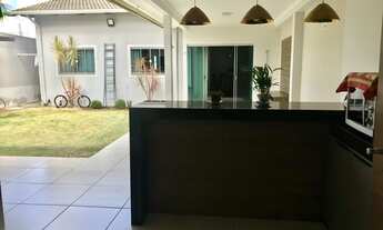 Imagem: VENDO CÁSA BAIRRO ITAMARATY COM ARMÁRIOS