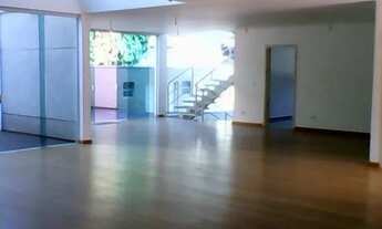 Imagem 6: Sobrado 4 dorms, 4 suites, 10 vagas, 650m², Pronto para morar**