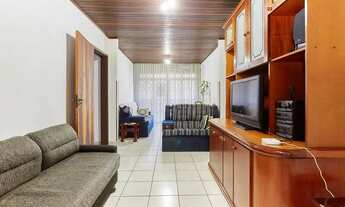 Imagem 5: Casa para Venda em Curitiba, JARDIM DAS AMÉRICAS, 4 dormitórios, 1 banheiro, 1 vaga