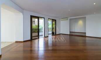 Imagem 6: Melhor local, praça Pereira Coutinho, próximo ao parque do Ibirapuera