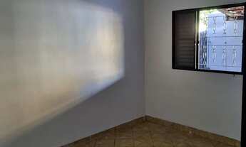 Imagem 5: ALUGO CASA - CENTRO RIO VERDE GO