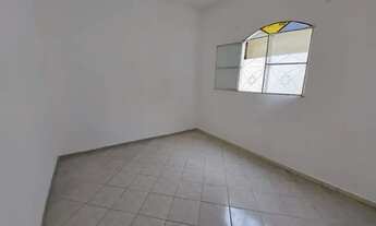 Imagem 2: Casa para venda com 53 metros quadrados com 2 quartos