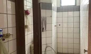 Imagem 5: Casa de 3 pavimentos com ponto comercial na Marambaia