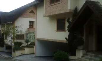 Imagem 2: OPORTUNIDADE Casa em condomínio com 4 dormitórios