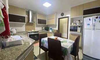 Imagem 4: Casa de vila térrea para aluguel tem 243 metros quadrados com 3 quartos