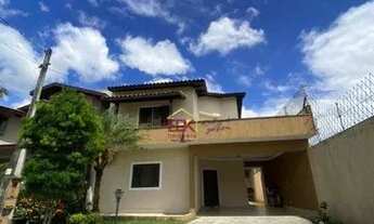 Imagem 2: Sobrado com 4 dormitórios à venda, 236 m² por R$ 800.000,00 - Vale dos Príncipes - Taubaté