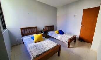 Imagem 6: Casa para venda tem 303 metros quadrados com 4 quartos portal do sol