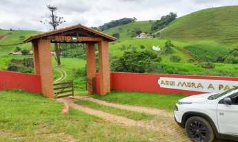 Imagem 3: Sítio com muitas benfeitorias