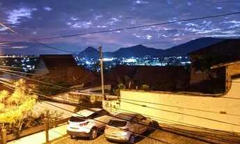 Imagem 6: Casa de condomínio para aluguel com 140 metros quadrados com 4 quartos em Centro - Maricá