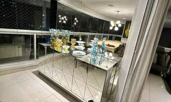 Imagem 6: Apartamento para aluguel possui 180 metros quadrados com 3 quartos