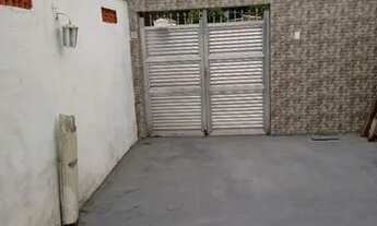 Imagem 6: Aluga casa de fundo com 1 quarto,cozinha,banheiro,lavand,varanda,quintale vaga1carro