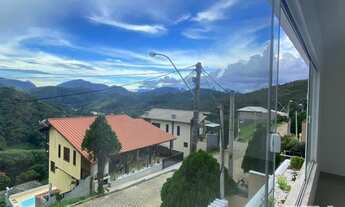 Imagem 2: Casa para Venda em Teresópolis, Albuquerque, 4 dormitórios, 1 suíte, 3 banheiros, 2 vagas