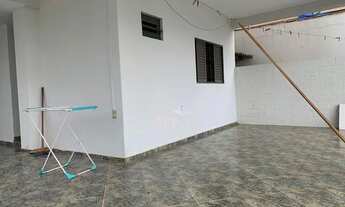 Imagem 3: Casa com 4 dormitórios à venda, 200 m² por R$ 750.000 - Cidade Jardim - Uberlândia/MG