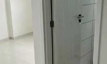 Imagem 4: Casa Amarela - 03 Qtos / 01 Suíte - 01 Vaga de garagem - Piscina - Salão de festas