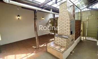 Imagem 4: Casa para aluguel, 2 quartos, 2 suítes, 1 vaga, Lídice - Uberlândia/MG