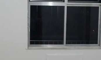 Imagem 7: Excelente apto amplo com suíte, armários embutidos em um quarto e cozinha. Condomínio orga