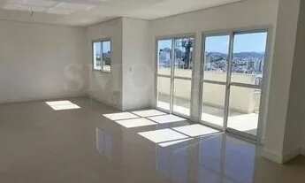 Imagem 2: Cobertura plana com 3 dormitórios no Estreito