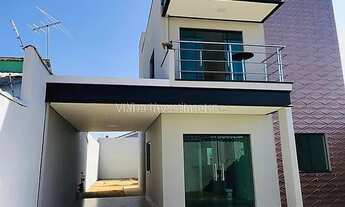 Imagem 2: Cód.: 1090 - Sobrado com Excelente localização