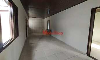 Imagem 5: Casa bem localizada com 3 dormitórios para alugar, na Rua Turvo Urussanguinha - Araranguá