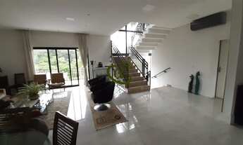 Imagem 7: Venda- Linda casa com 4 suítes em condomínio de Alphaville