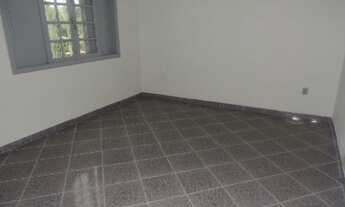 Imagem 4: Casa para aluguel com 1000 metros quadrados com 5 quartos em Monte Serrat - Itaguaí - RJ