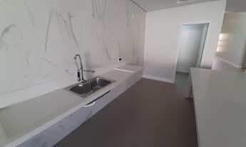 Imagem 4: Linda Casa Alto Padrão de 04 Quartos, 2 suítes e 1 suíte master com closet, Rua 12