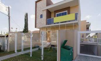 Imagem: CURITIBA - Casa Padrão - Portão