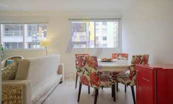 Imagem 6: Apartamento reformado, todo mobiliado e equipado em prédio com piscina