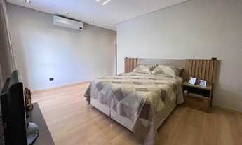 Imagem 2: Térrea para venda possui 240 metros quadrados com 4 quartos em Jardim Europa - São Paulo