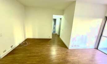 Imagem 2: Apartamento para aluguel com 63 metros quadrados com 2 quartos em Moema - São Paulo - SP