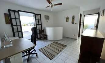 Imagem 2: Ubatuba, Centro- Cobertura Duplex com 3 dormitórios para locação definitiva no centro de U