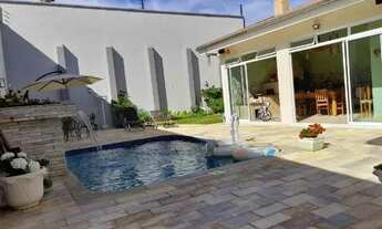 Imagem 1: Casa para venda com 300 metros quadrados com 3 quartos em Ponta da Praia - Santos - SP