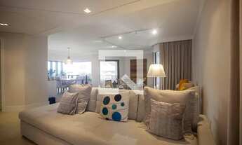 Imagem 7: Apartamento para Aluguel - Real Parque, 3 Quartos, 235 m2