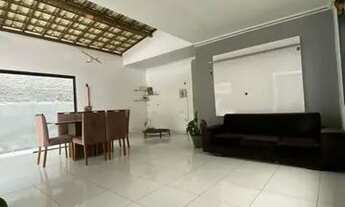 Imagem 4: Casa medindo 8x22