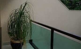 Imagem 3: Sobrado para venda possui 290 metros quadrados com 3 quartos