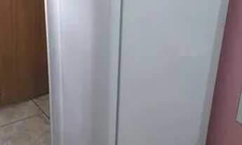 Imagem 7: Quarto mobiliado para mulher