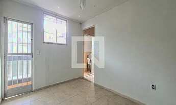 Imagem 3: Apartamento para Aluguel - Cascadura, 2 Quartos, 50 m2