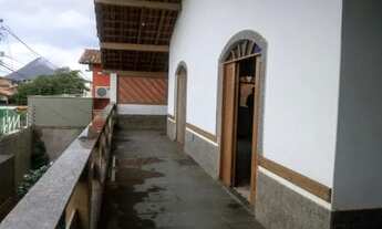 Imagem 2: Vendo Casa em 02 Lotes com 06 quartos em Piúma