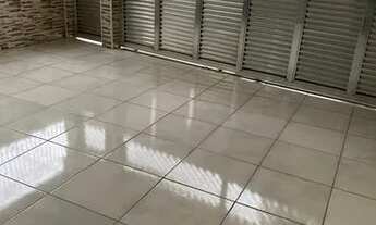 Imagem 3: CASA ISOLADA 300M2 COM 3 DORMS QUINTAL E CHURRASQUEIRA ! 5 MIN DA PRAIA