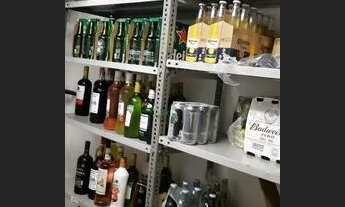 Imagem 2: Adega Galpão / depósito com venda por R$100.000