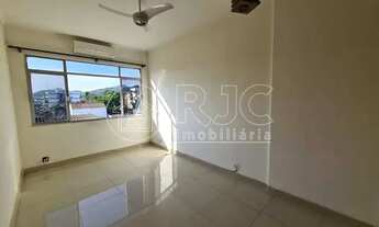 Imagem 3: Apartamento para venda tem 73 metros quadrados com 2 quartos em Pechincha - Rio de Janeiro