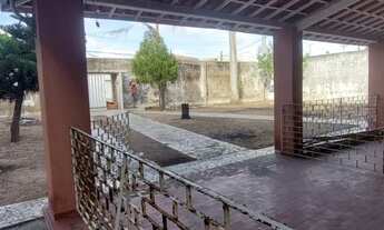 Imagem 5: Casa para aluguel e venda tem 300 metros quadrados com 4 quartos em Maraponga - Fortaleza